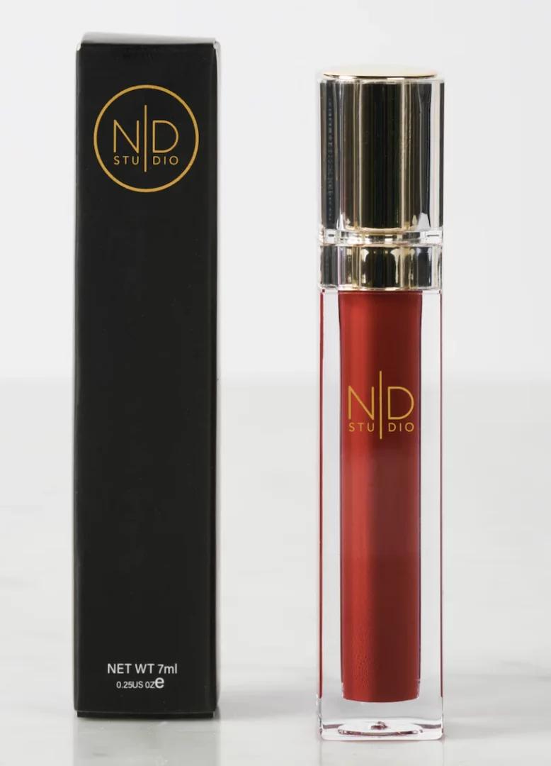 Norway design lipgloss ruby